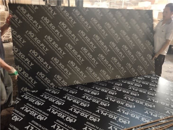 18mm TwoTimes Use Film Faced Plywood For Construction