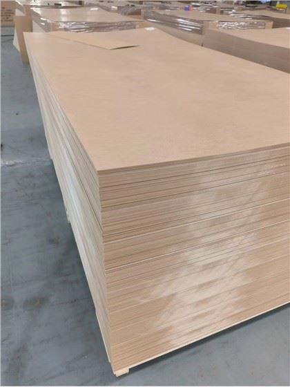 アフリカ市場向けのホット販売MDFボード